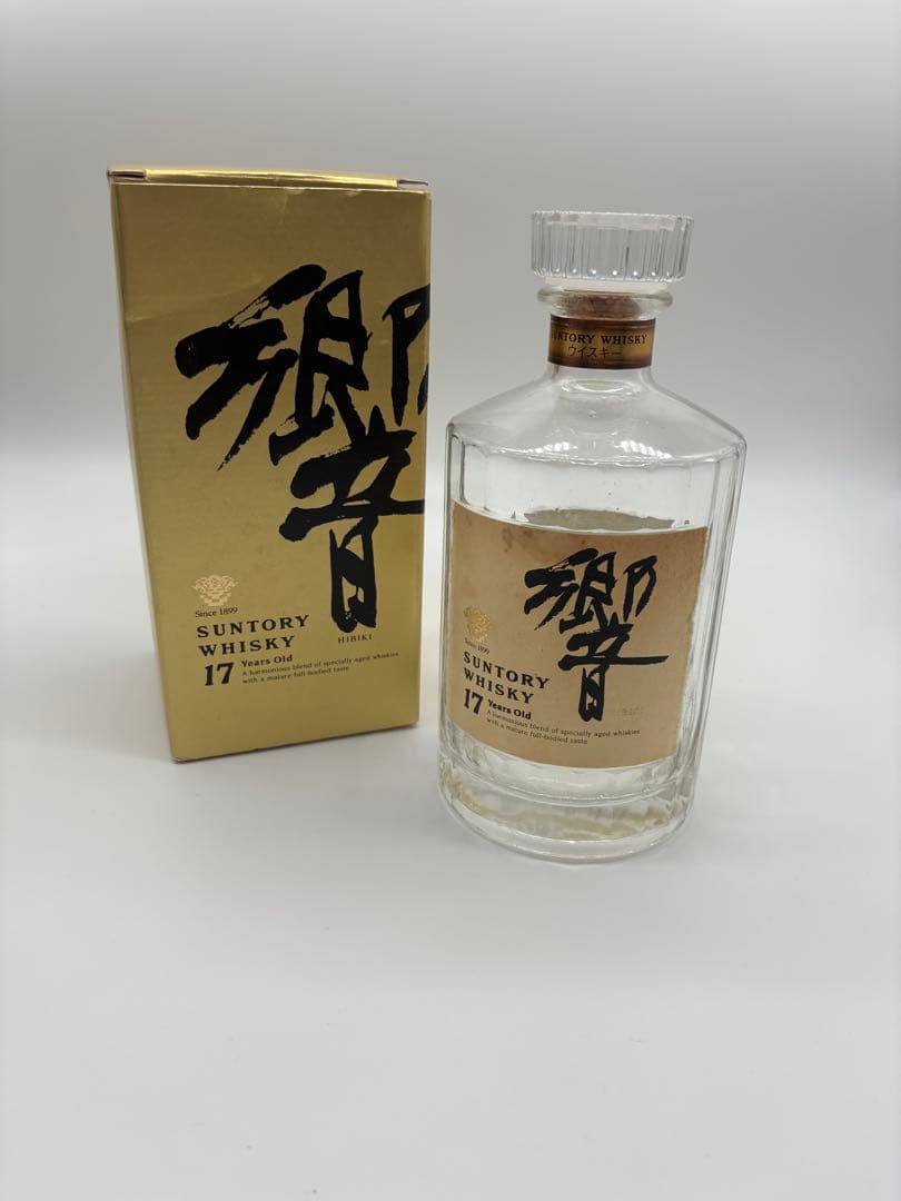 山崎 18年 響 17年　空瓶1本・箱1箱　セット販売