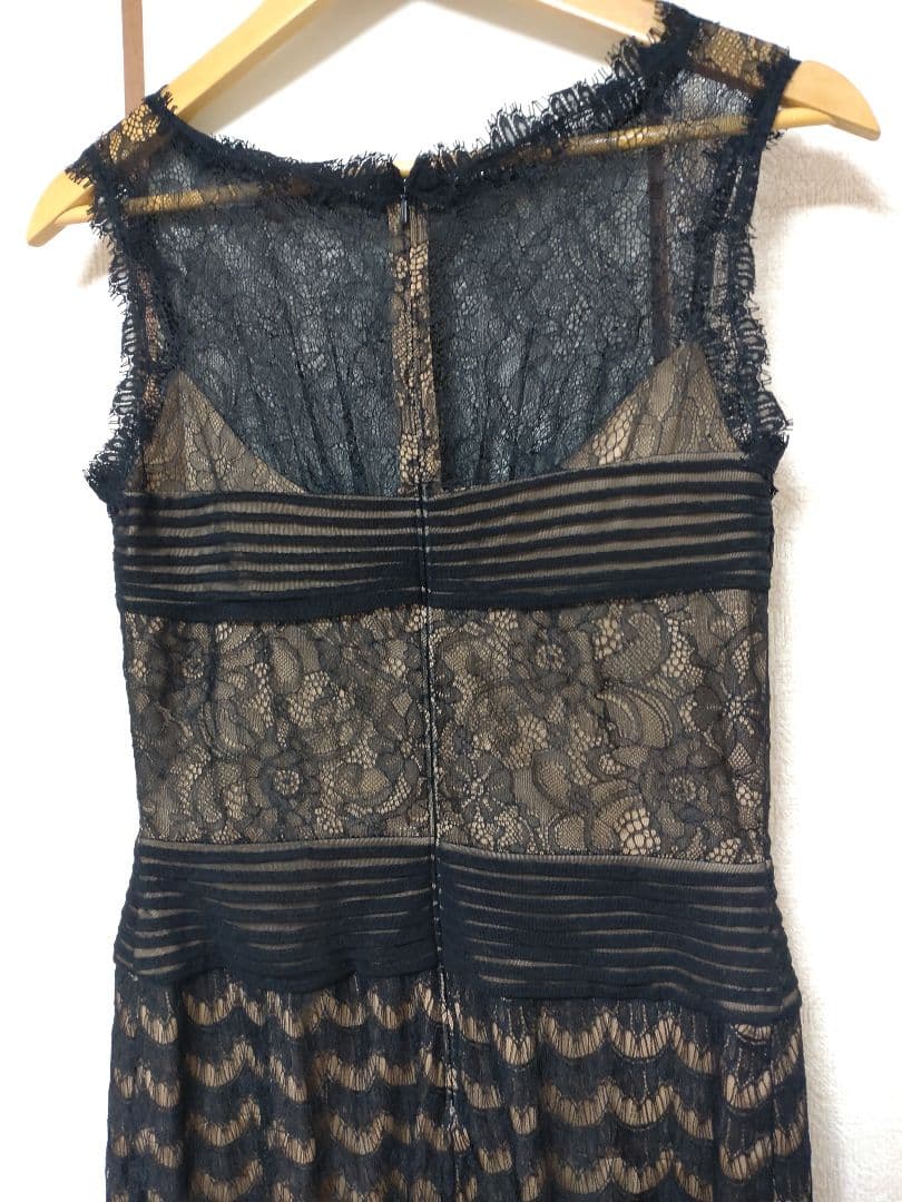 TADASHI SHOJI ノースリーブレースワンピース 6P　 タダシショージ