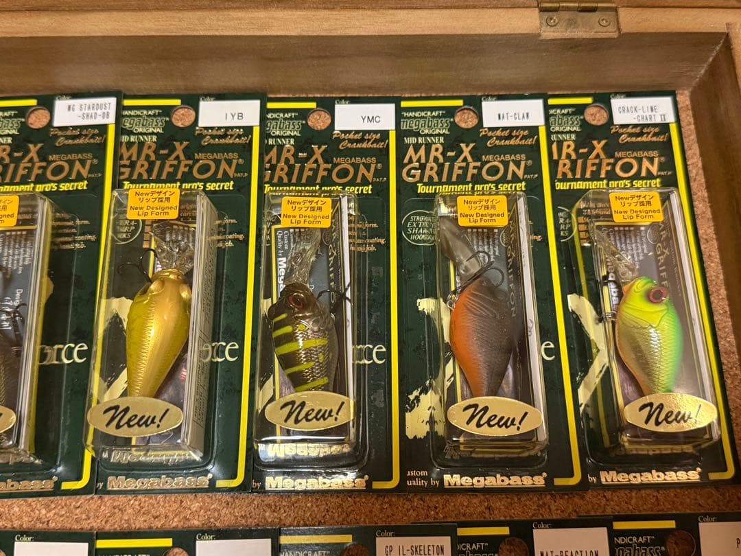 メガバス　MR-Xグリフォン　新品35個　2002年頃のカタログ全カラー