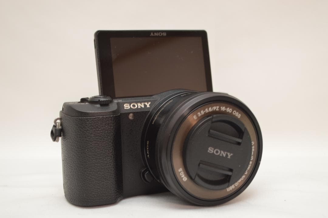 ✨美品✨ SONY α5100 ボディ レンズ ミラーレスカメラ 元箱付属