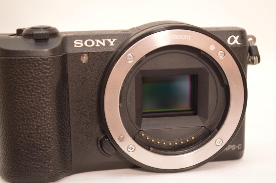 ✨美品✨ SONY α5100 ボディ レンズ ミラーレスカメラ 元箱付属