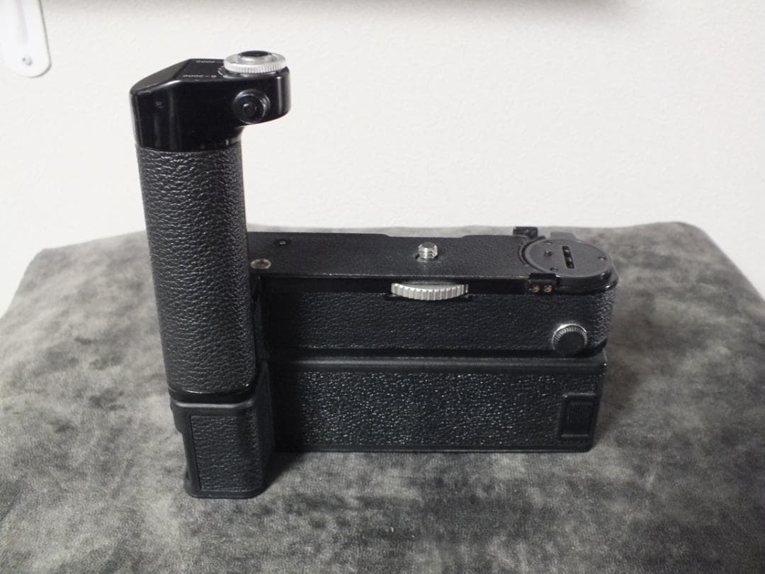 Nikon F2 　MD-3　NIKKOR 55mm F1:1.2 SB-7付