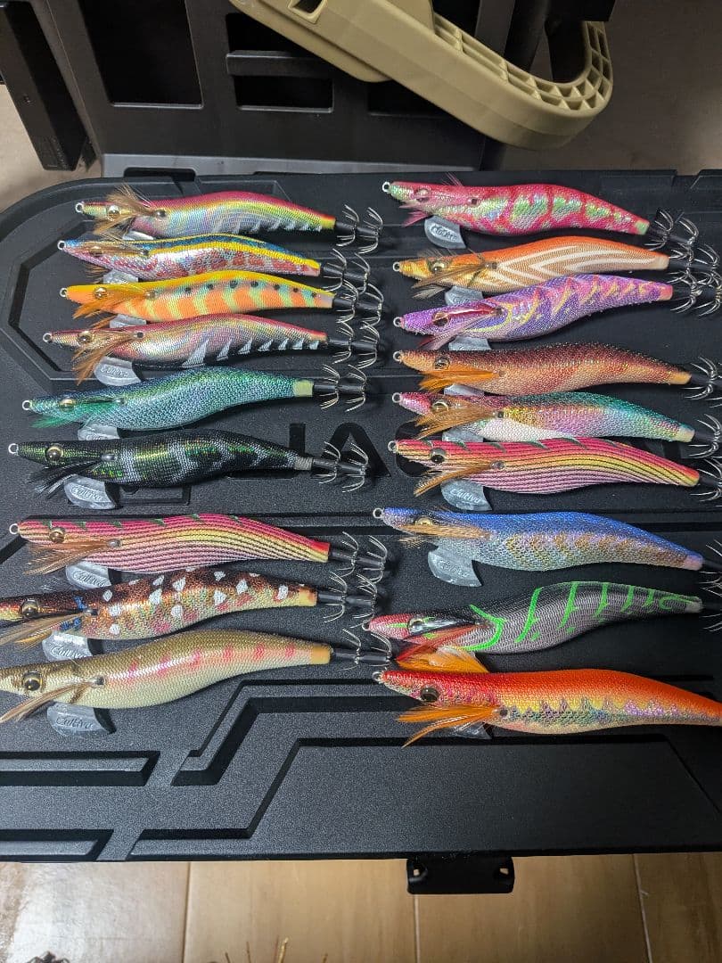 値下げ中 カルティバ パタパタ エギ王 など エギまとめ売り 40本 ケース付