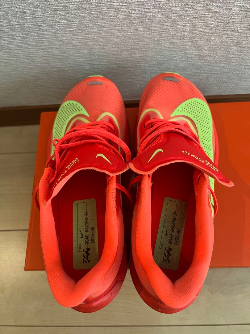 Nike Zoom Fly 6 オレンジ