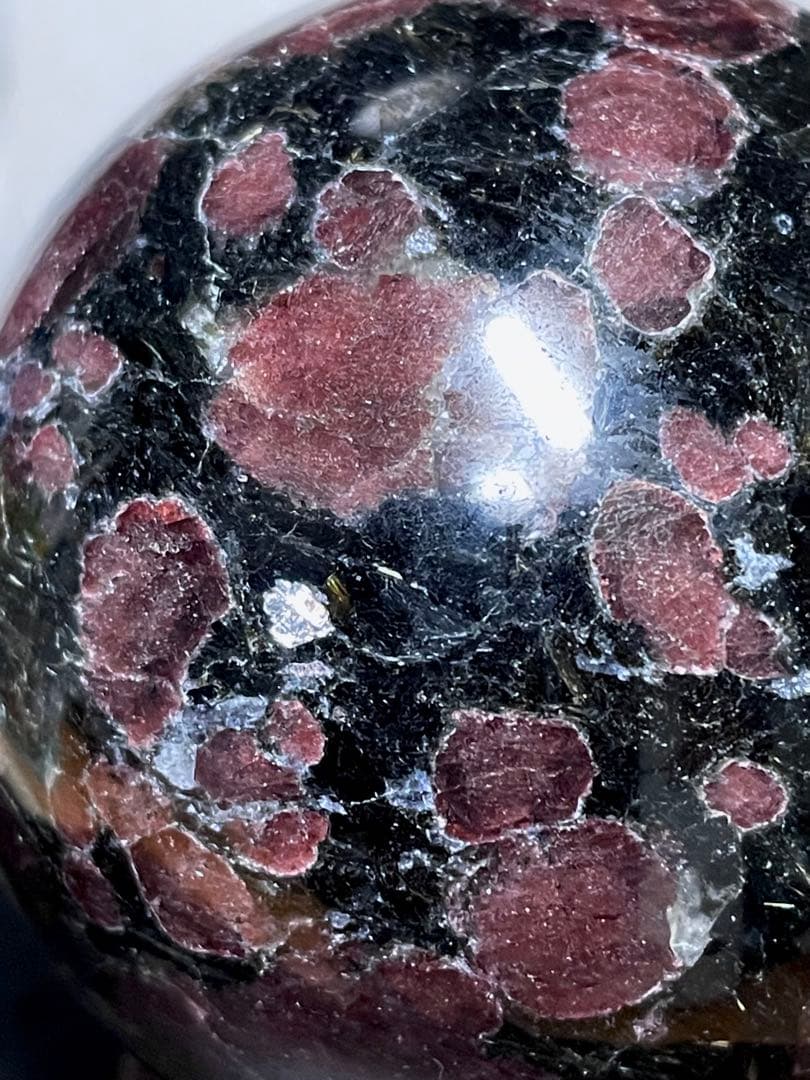 ガーネット インヌーマイト【丸玉●スフィア】台座付き◆天然石◆パワーストーン