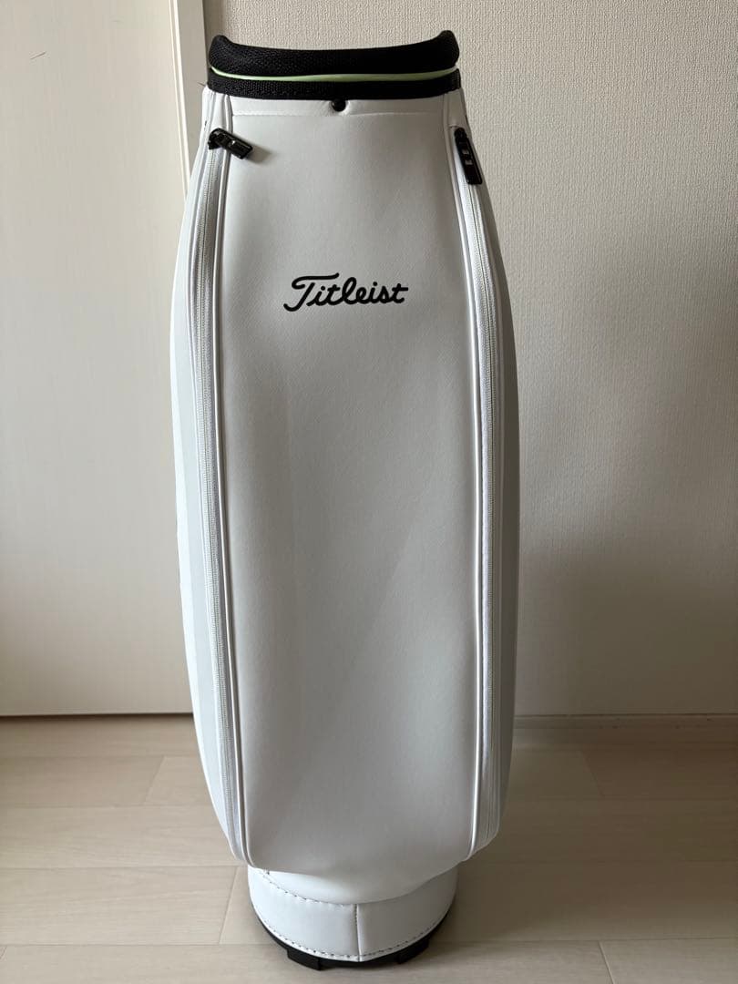 Titleist ホワイト キャディバッグ