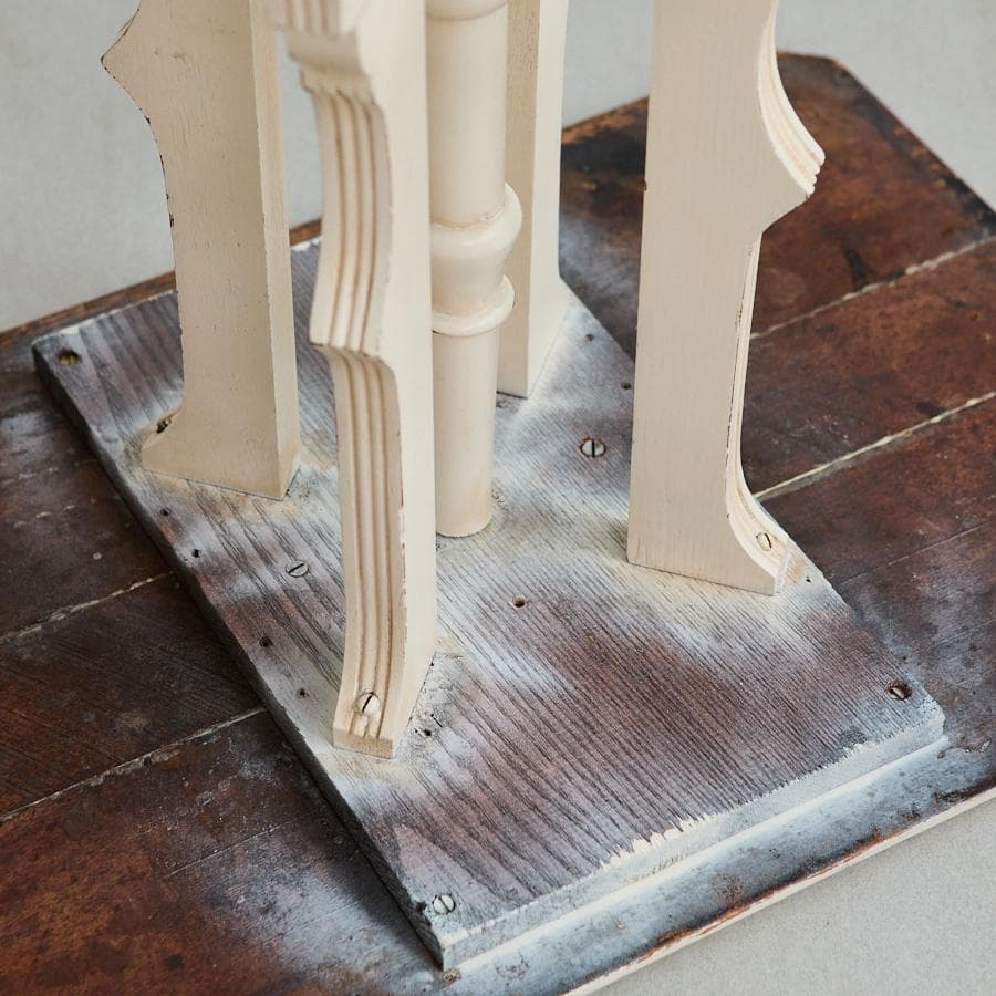 アンティーク調　テーブル　サイドテーブル　アイボリー　白　木製　ヨーロッパ調