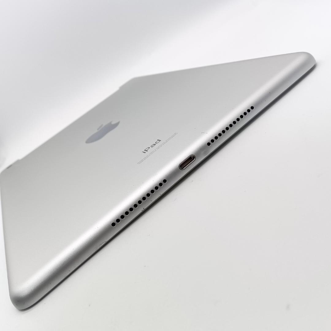 美品 2週間しか使っていません10.2インチ iPad 本体 充電器ケース付き