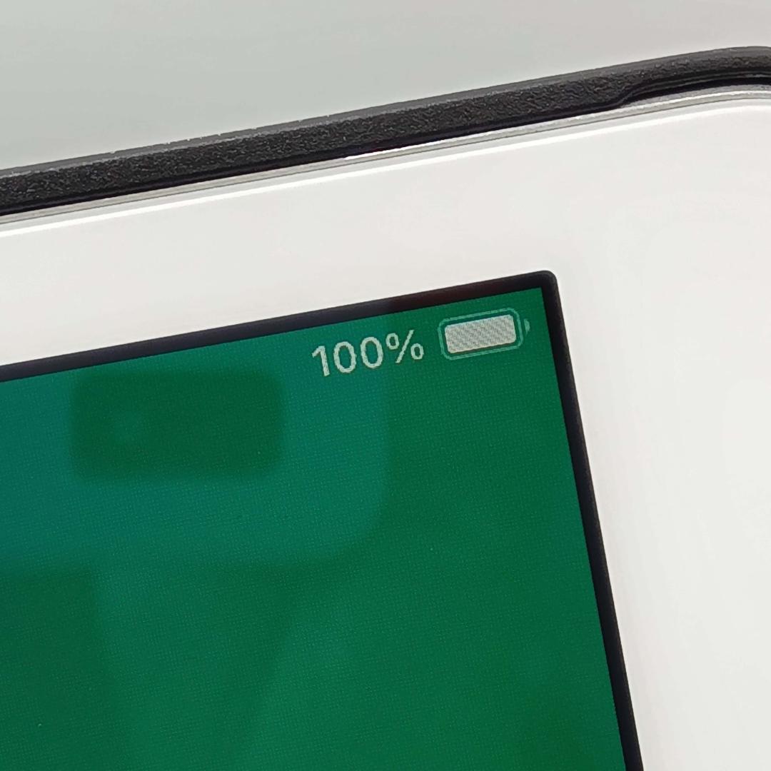 美品 2週間しか使っていません10.2インチ iPad 本体 充電器ケース付き