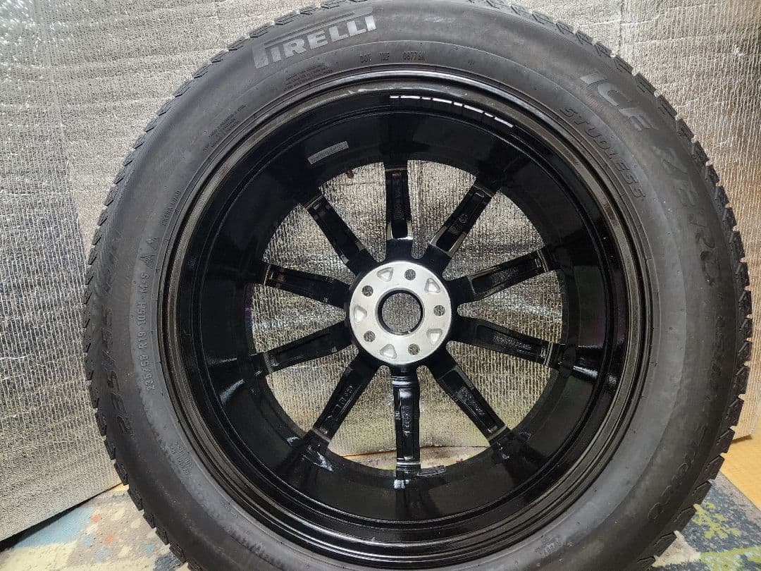 a-tsu②VOLVO XC90 19in8J+49H5ピレリスタッドレス