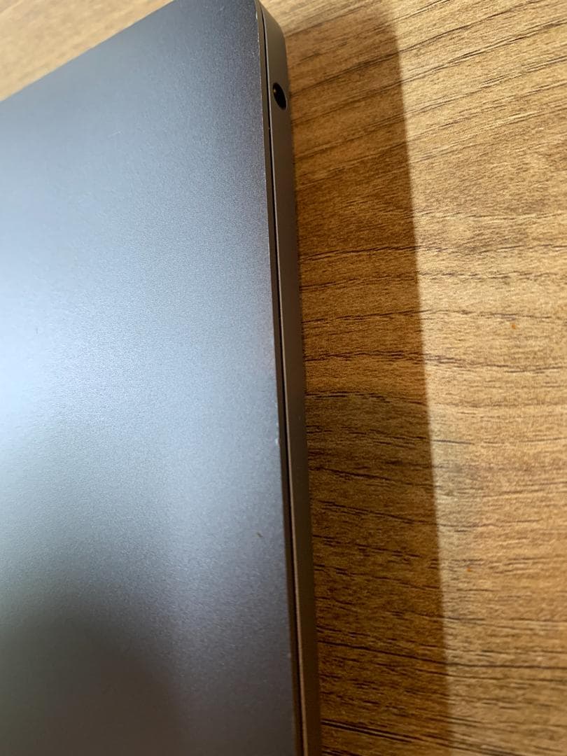 MacBook Air M1 スペースグレー 16GB / 256GB