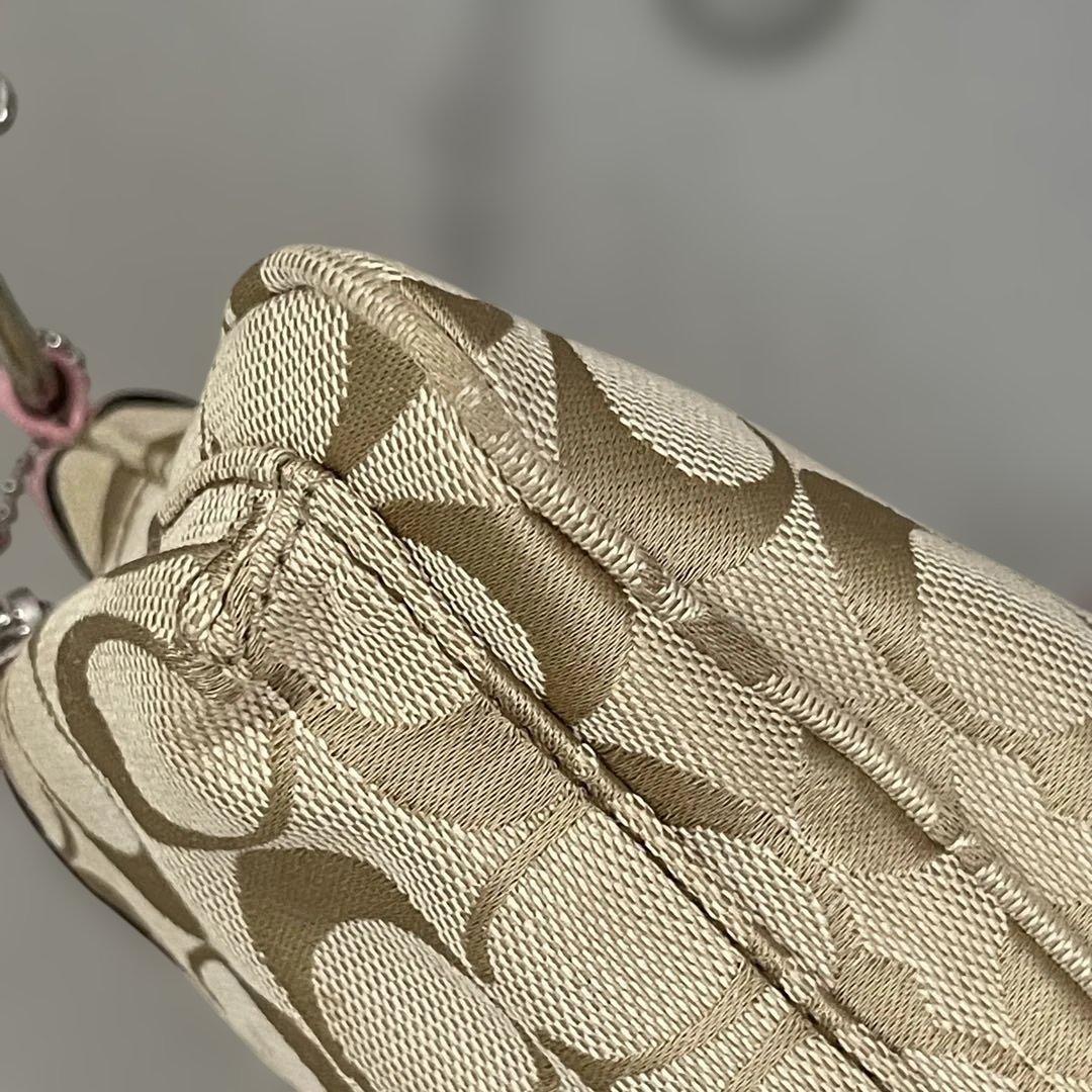 美品✨coach シグネチャー　ワンショルダー　ピンク　2ポケット