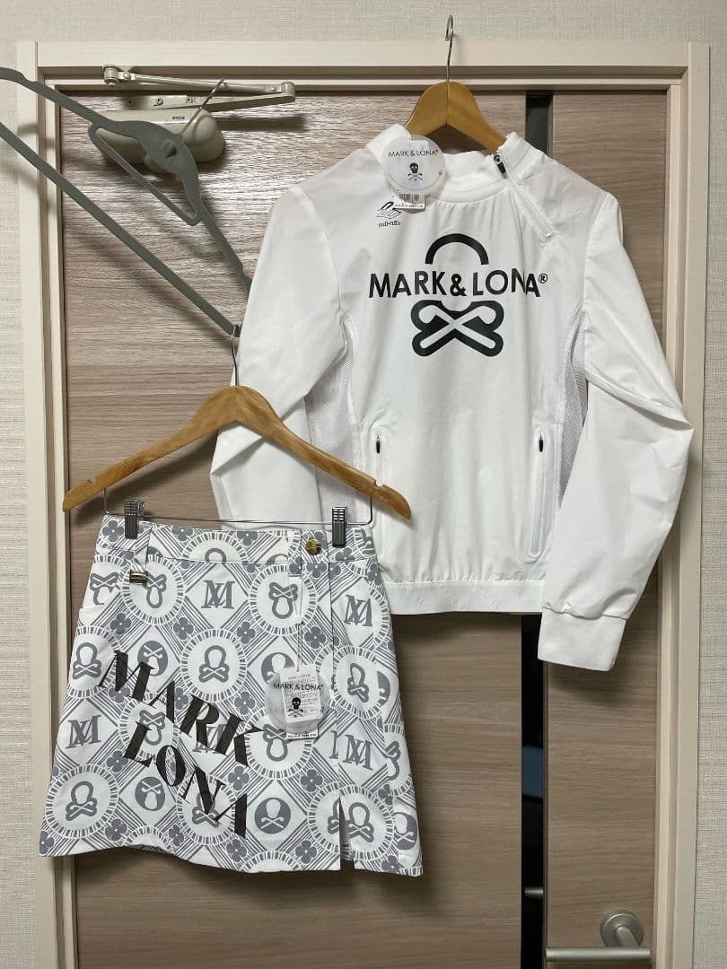 美品✦マークアンドロナ✦2025春夏新作✦Aura Monogram総柄スカート