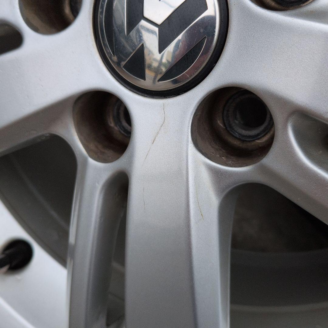 【送料込】Volkswagen ポロ純正　15インチ　４本セット