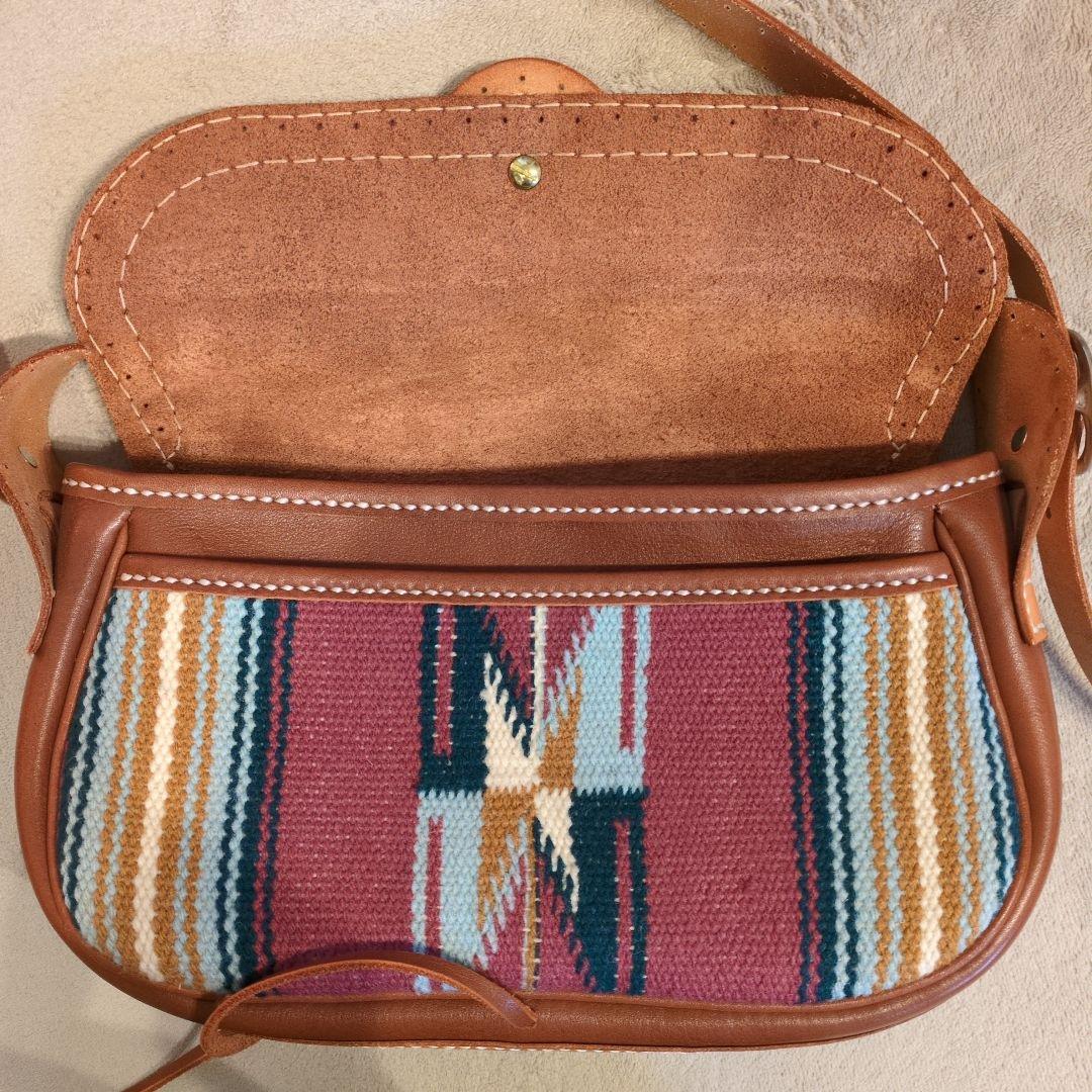 LUCKY JOHNラッキージョン　ショルダーバッグRSB12(タッセル付き)