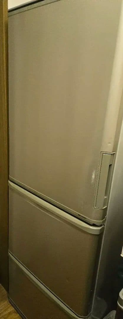 シャープ　冷蔵庫　350リットル　両開き