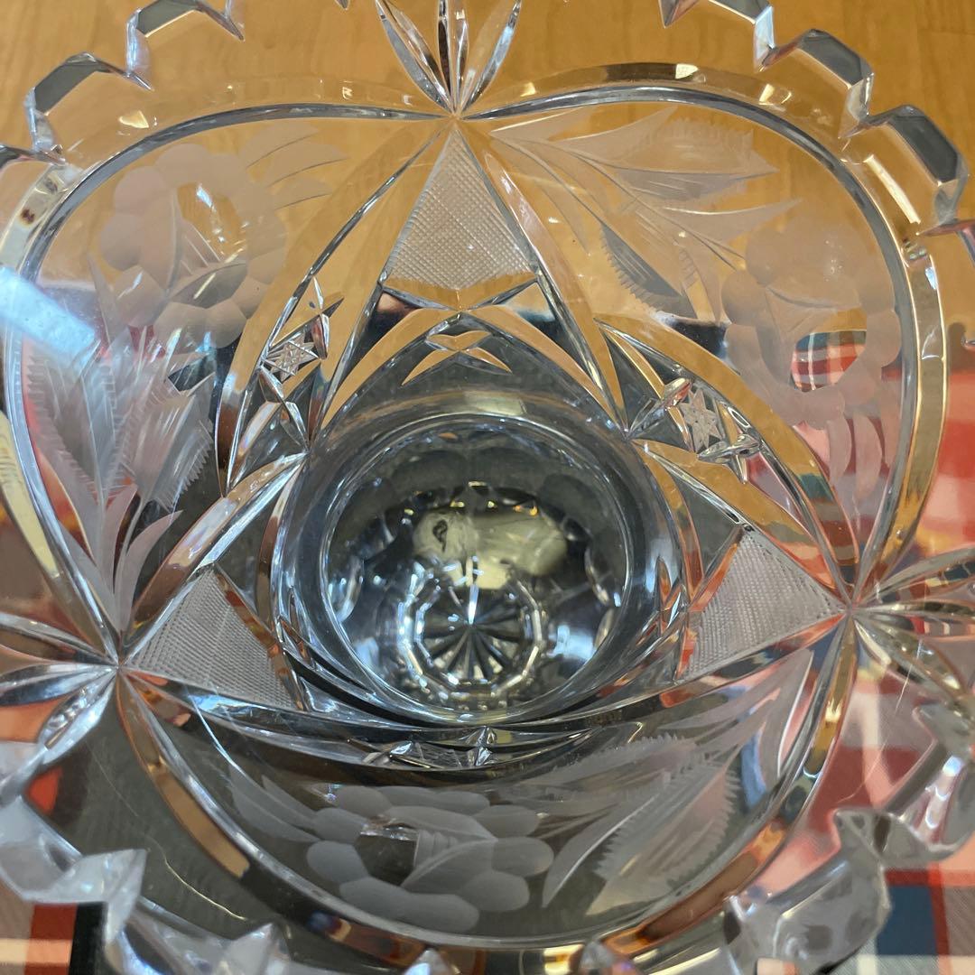 レア品　希少価値　東ドイツLAUSITZER GLAS クリスタル　花瓶　新品