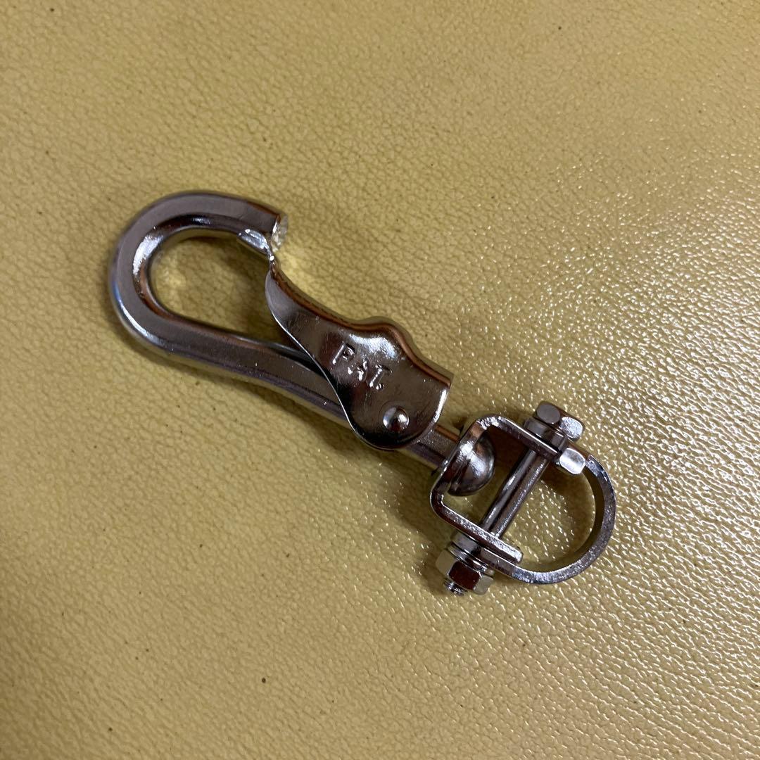 ブラス製　シルバーメッキキーチェーン　新品未使用！刻印入り二重リング付き