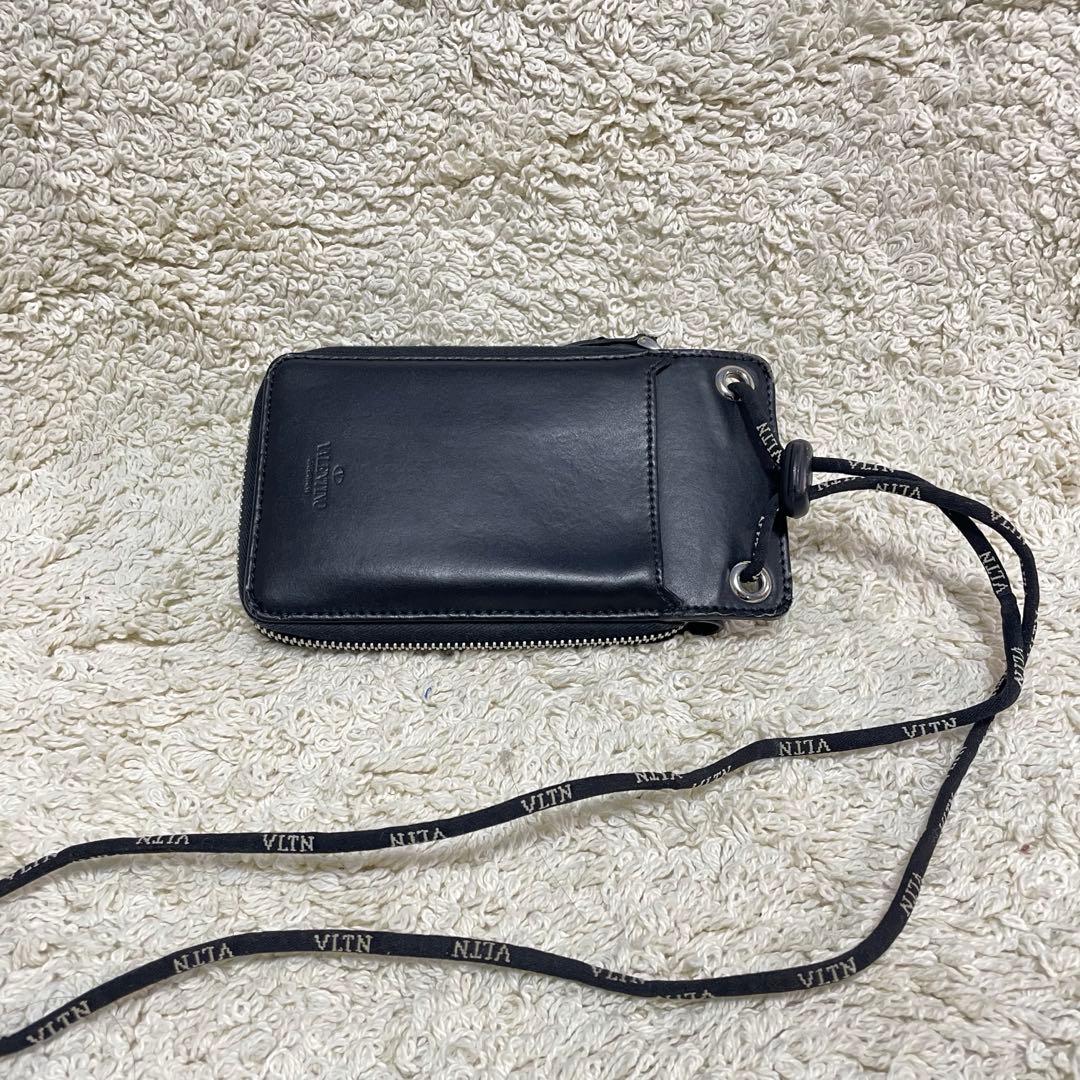 ヴァレンティノ 二つ折り ショルダーウォレット 首掛け ブラック