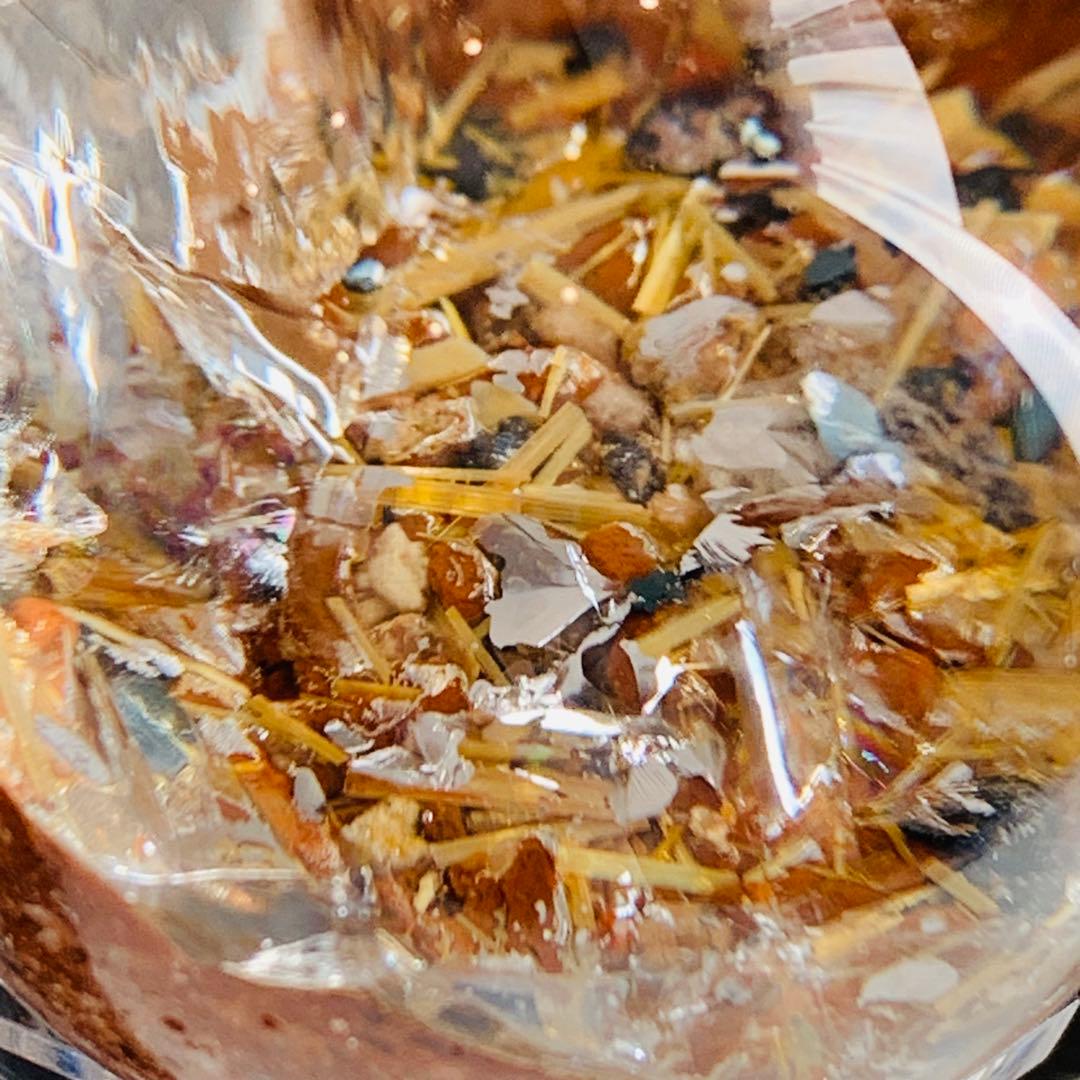 タイチンルチル　パイライト共生　ガーデンクォーツスフィア　46ミリ B7