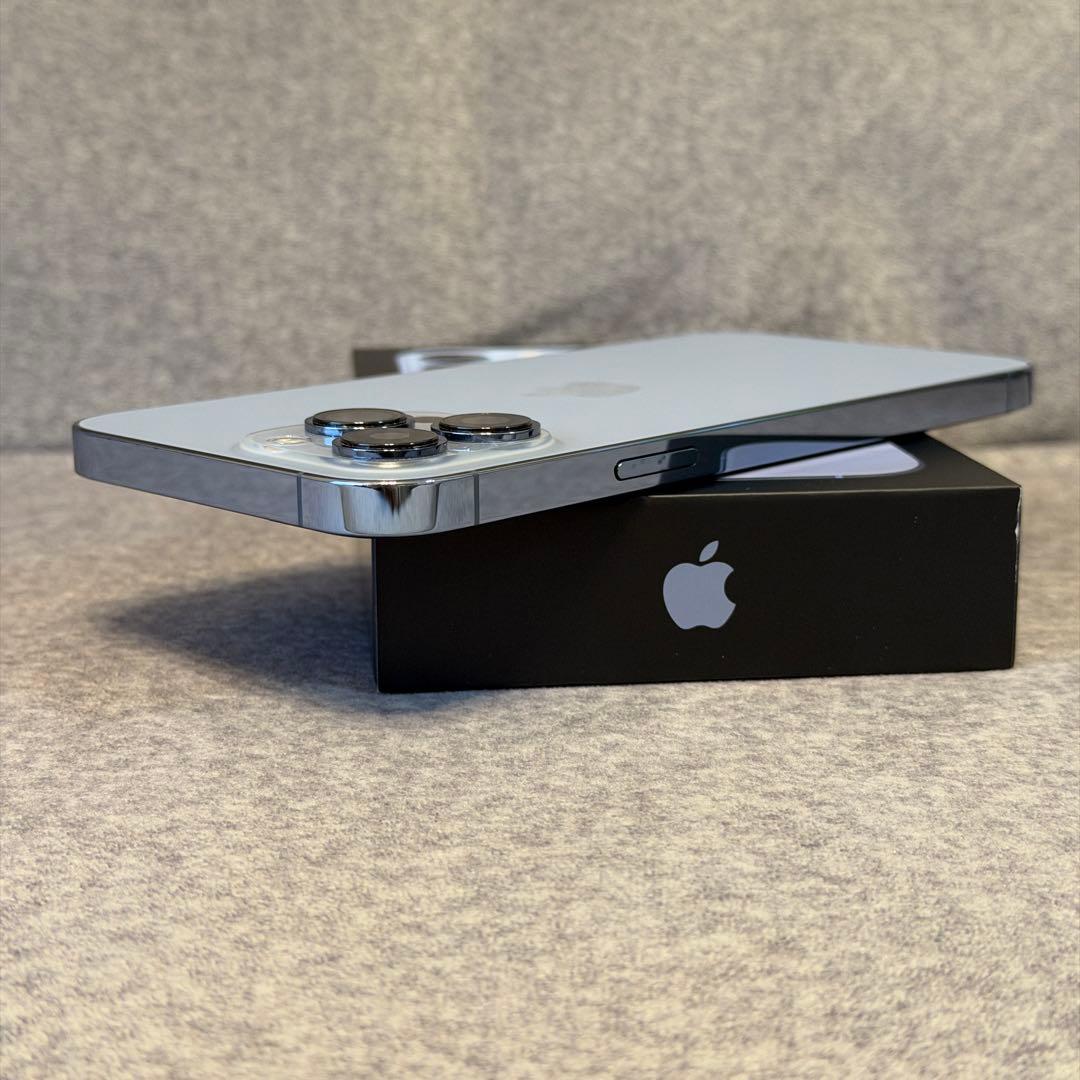 Apple iPhone 13Pro maxシエラブルー (美品)