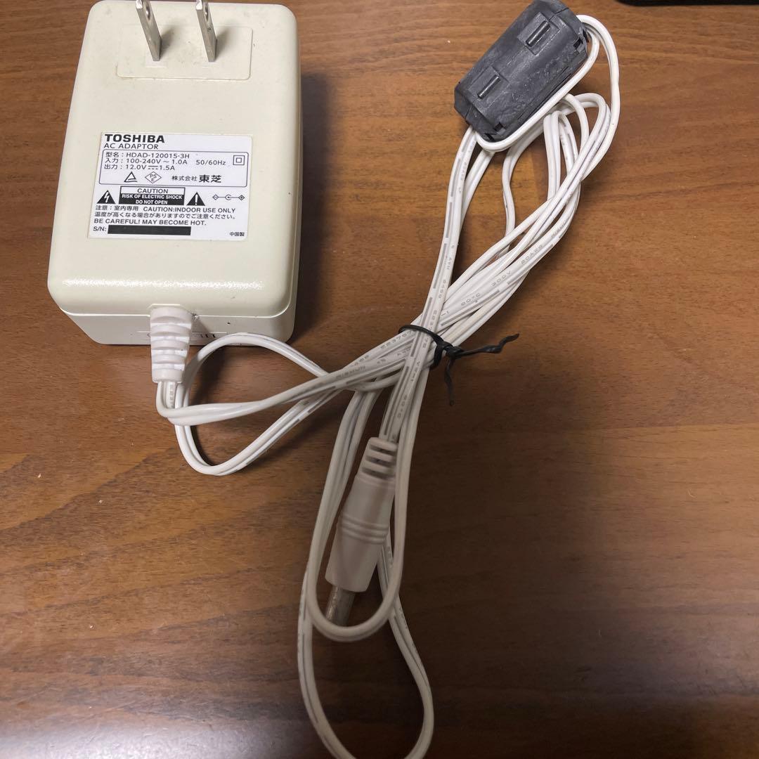 TOSHIBA ポータブルDVDプレーヤー　SD-P96DT