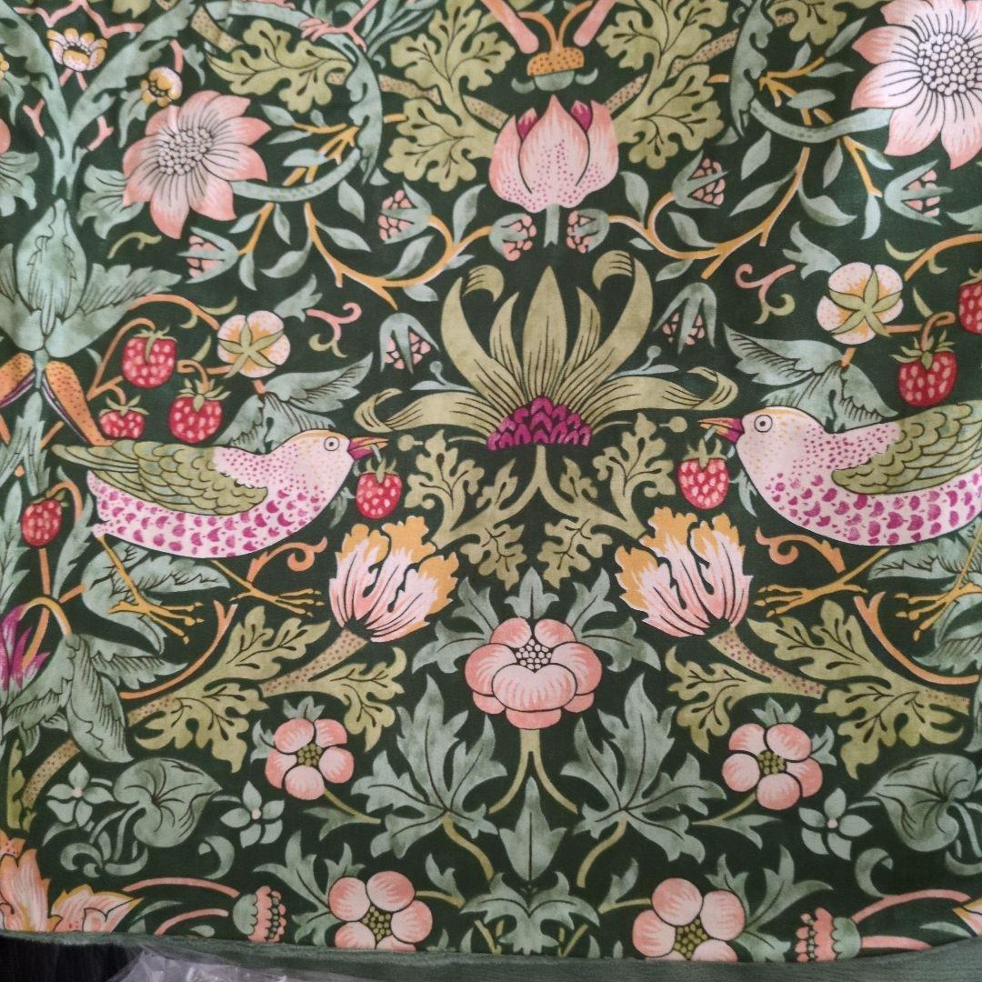 新品ウィリアムモリスストロベリーシーフあったか掛け布団カバー