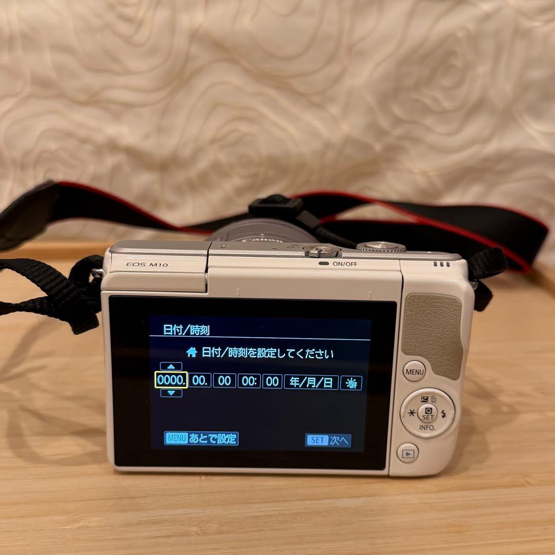 Canon EOS M10 ミラーレス一眼カメラ