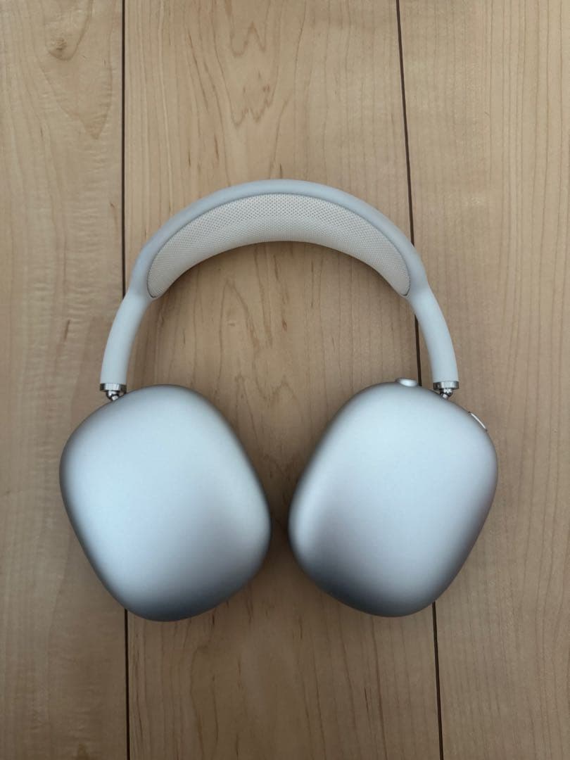 ヘッドホン Apple AirPods Max