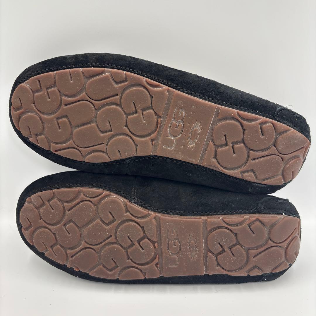 極美品✨UGG アグ　ブラック　リボン　モカシン　ムートン　フラットシューズ