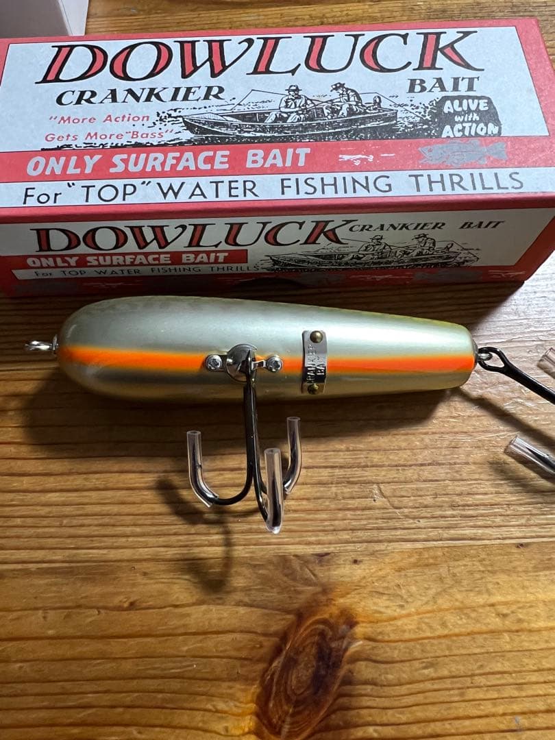 道楽　DOWLUCK CRANKIER BAIT トップウォータールアー