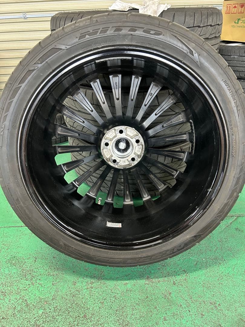 【美品】クレンツェ ヴィルハーム 22インチ　265/40R22 4本セット