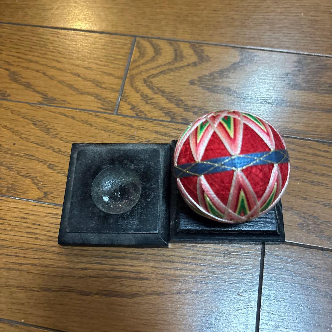 加賀手毬 2個セット 台座付き 伝統工芸 手まり 置物 正月飾り