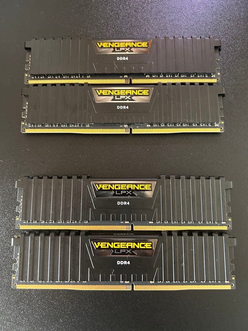 値下げ可能 Vengeance LPX DDR4 3200MHz 16x4GB