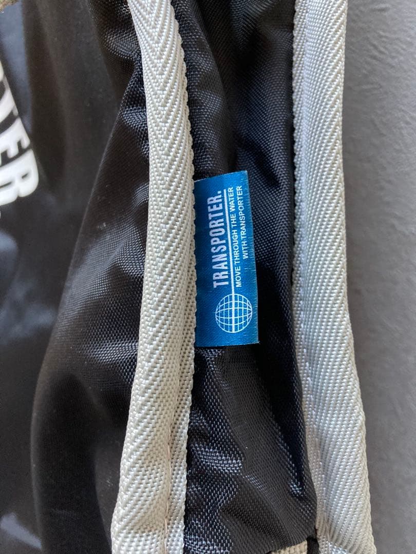 TRANSPORTER サーフボードハードケース 5'6\"ブラック　ショルダー付