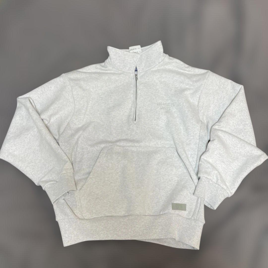 NBAレイカーズ　トレーナーハーフジップ