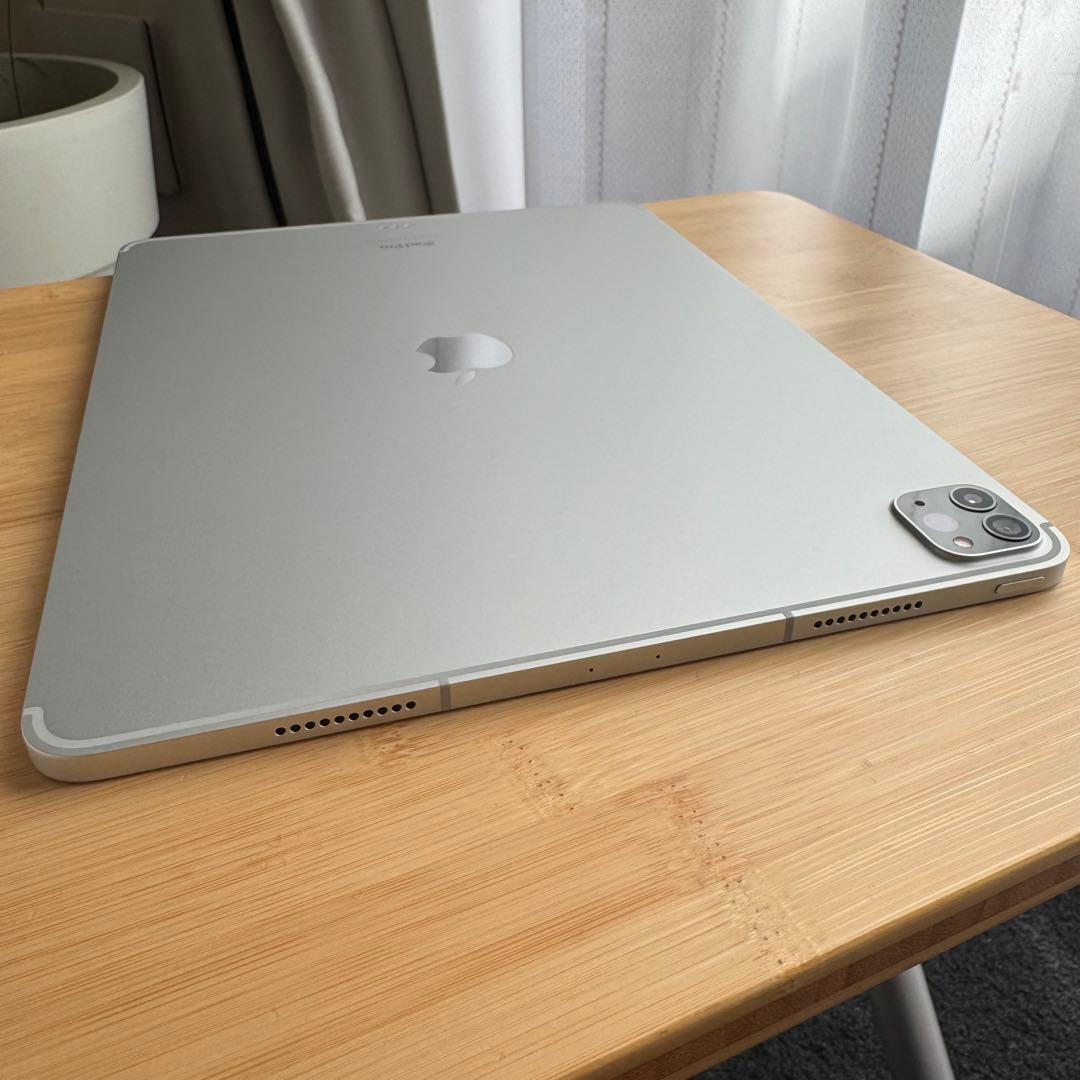 iPad Pro 12.9インチ 第6世代 Wi-Fi+Cellular 1TB