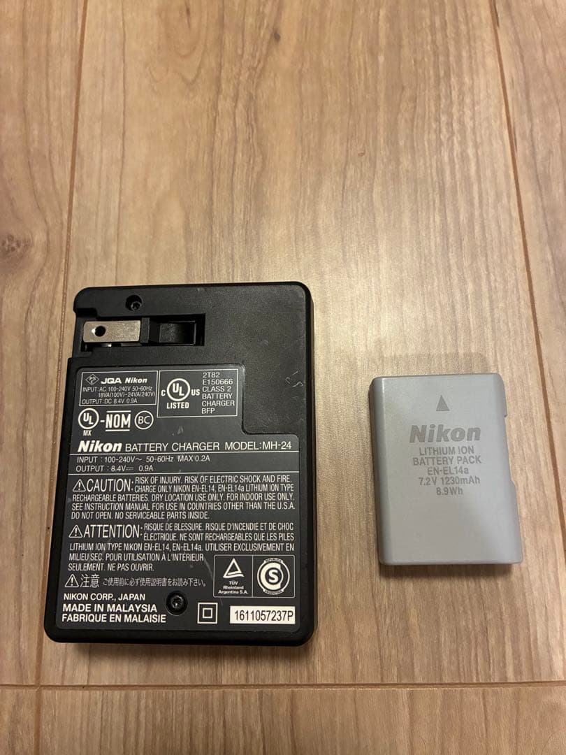 Nikon D5500 一眼レフカメラ カメラバック付き☆値下げ交渉可☆