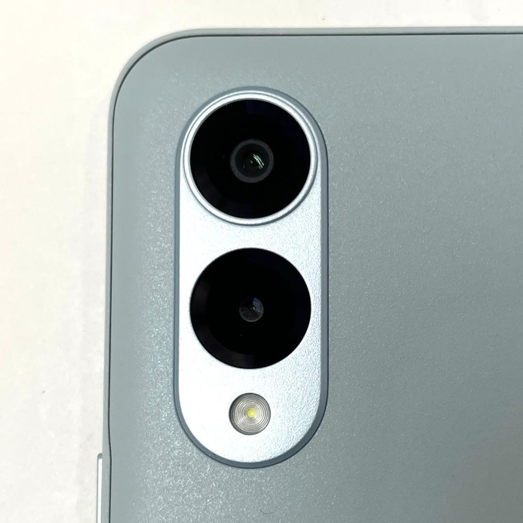 FCNT arrows We2 64GB ライトブルー KDDI