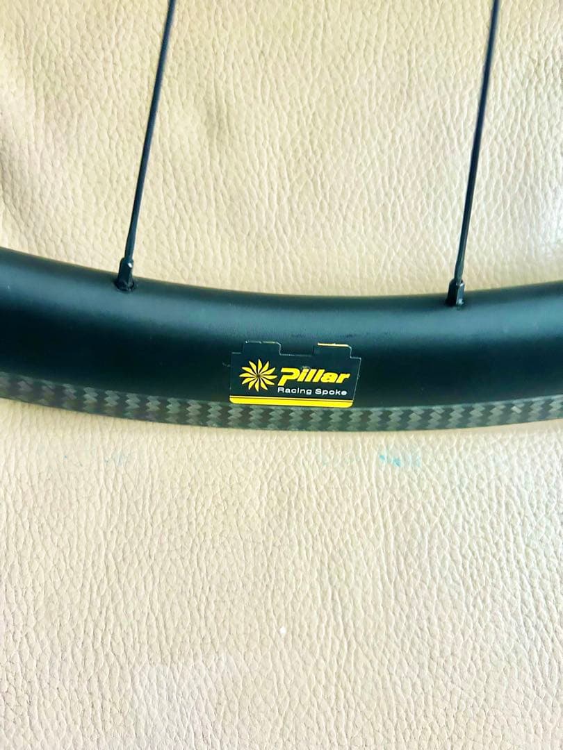 ◆鬼軽！カーボンホイールCarbon前輪◆640g！