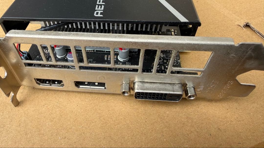 グラフィックボード・グラボ・ビデオカード GeForce GTX1650 AERO ITX 4GB OC V1