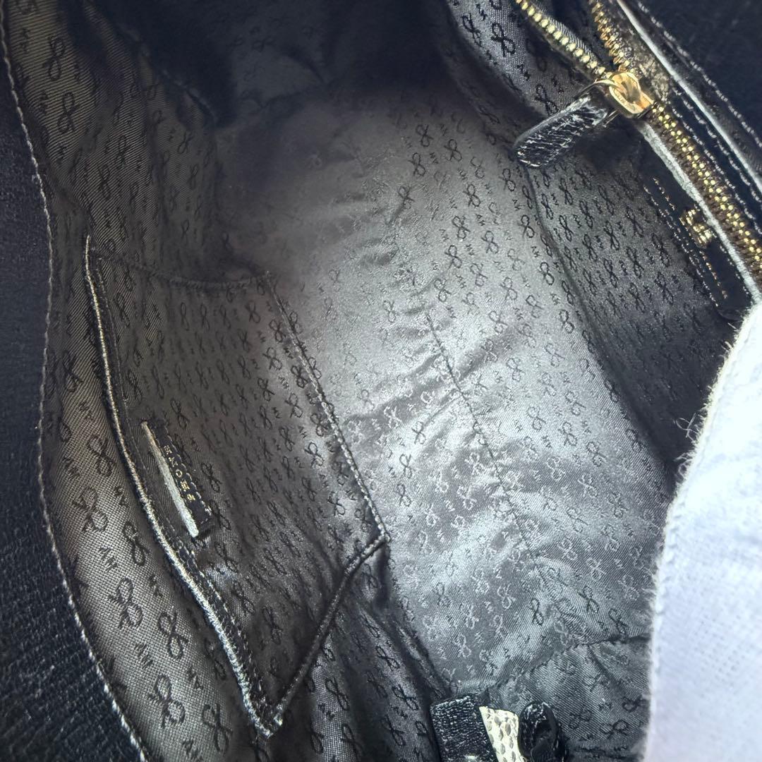 ANYA アニヤ 2way スマイリー パンチング ショルダー ハンドバッグ 黒