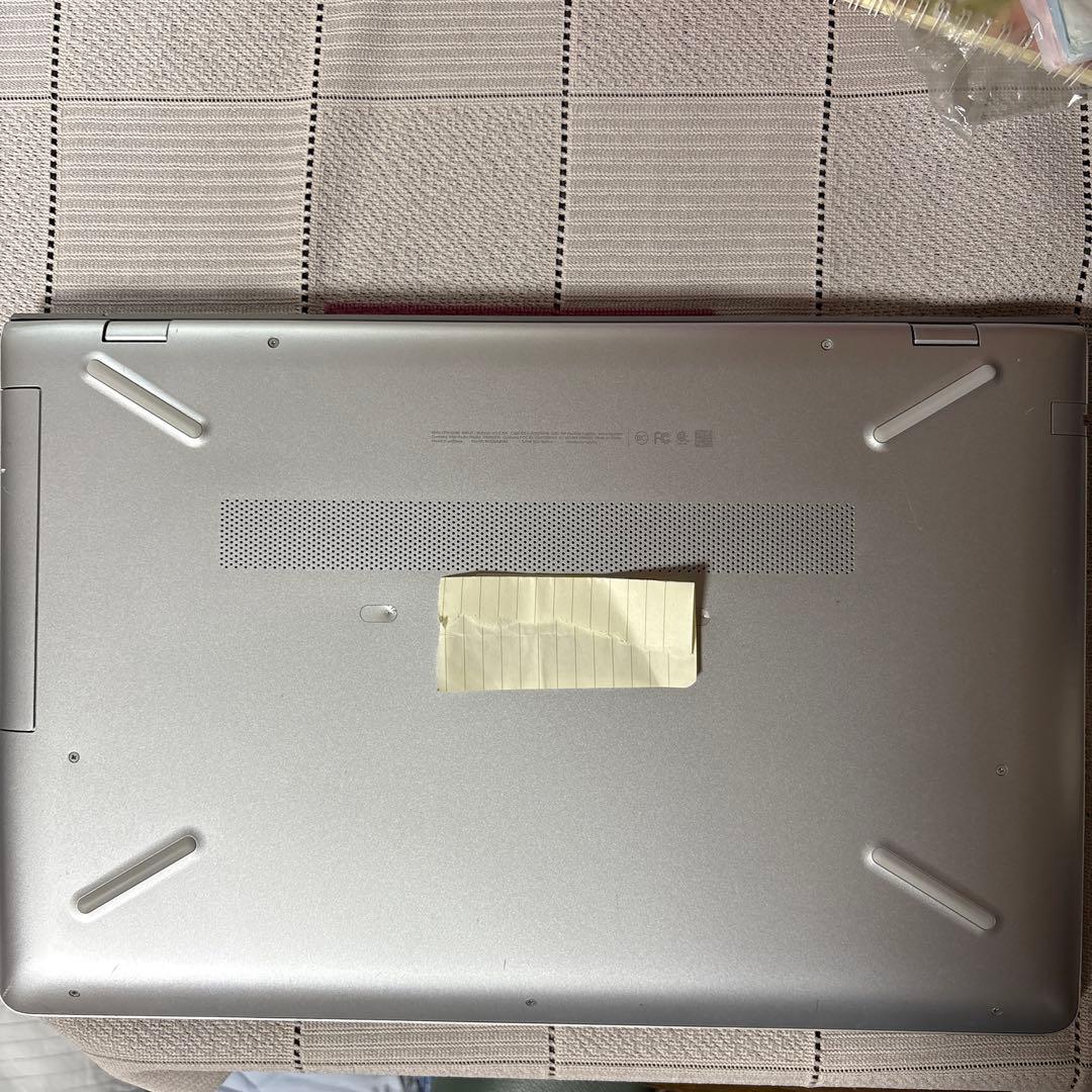 ジャンクHP Pavilion 17インチノート 8GB / 128GB SSD