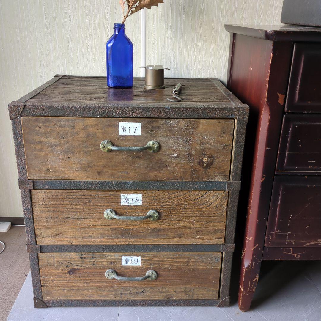 インダストリアル古材木製アイアン3段引き出しチェスト