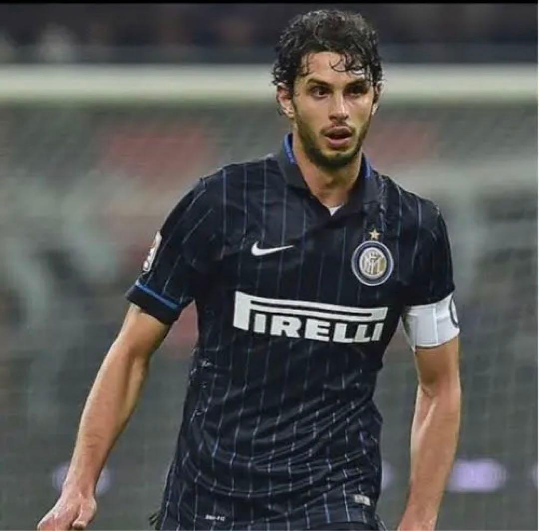 美品　NIKEインテルオーセンティックユニフォーム