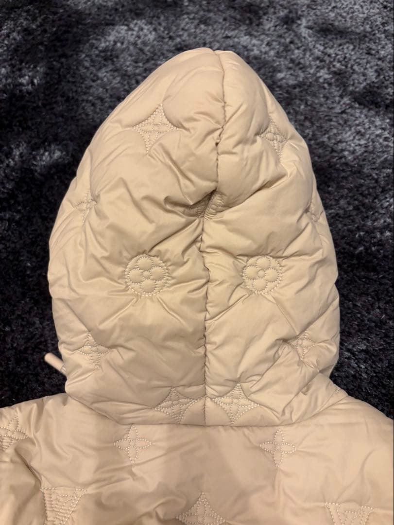 LOUIS VUITTON モノグラムダウン アウター ライトダウン サイズ54