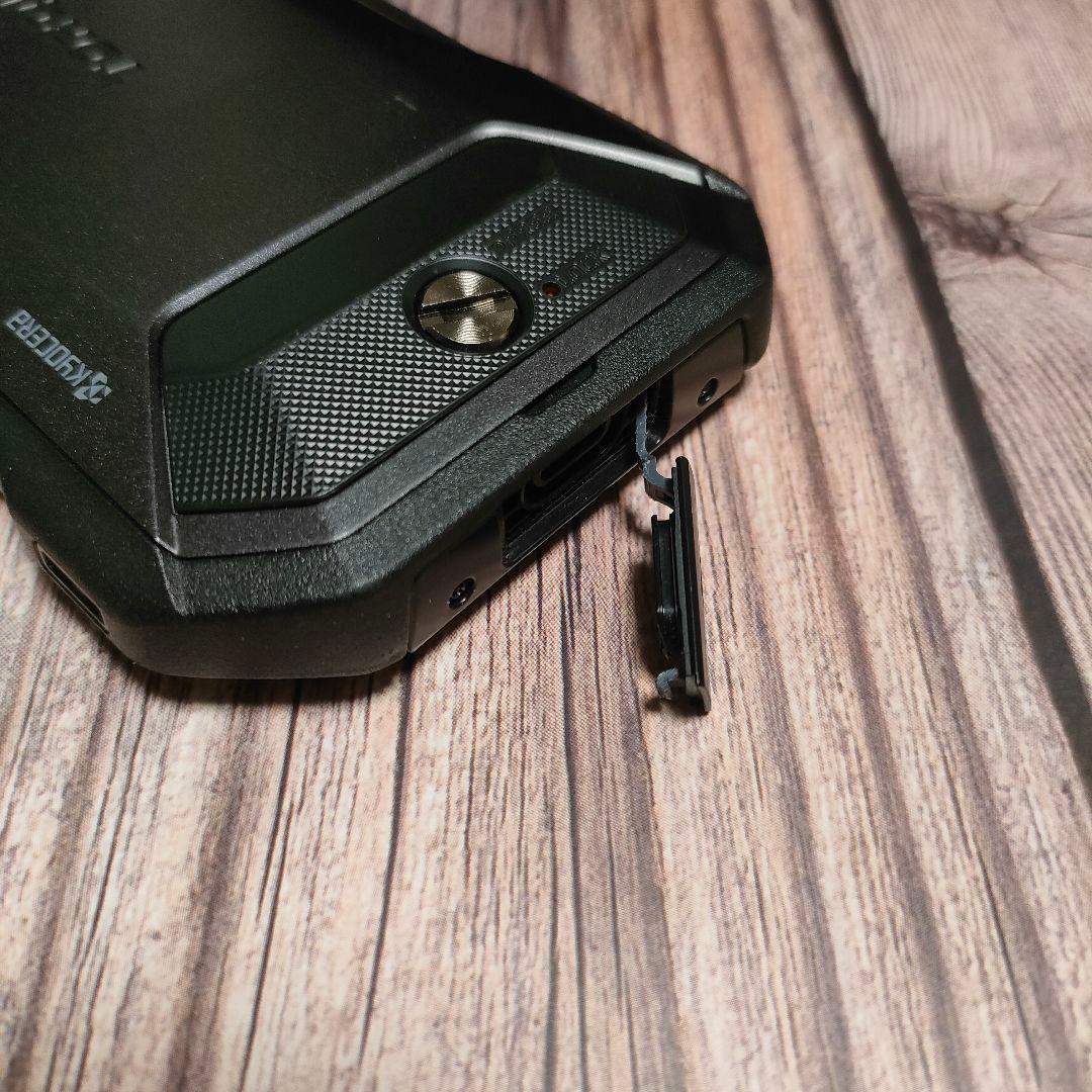 AU TORQUE 5G KYG01 SIMフリー