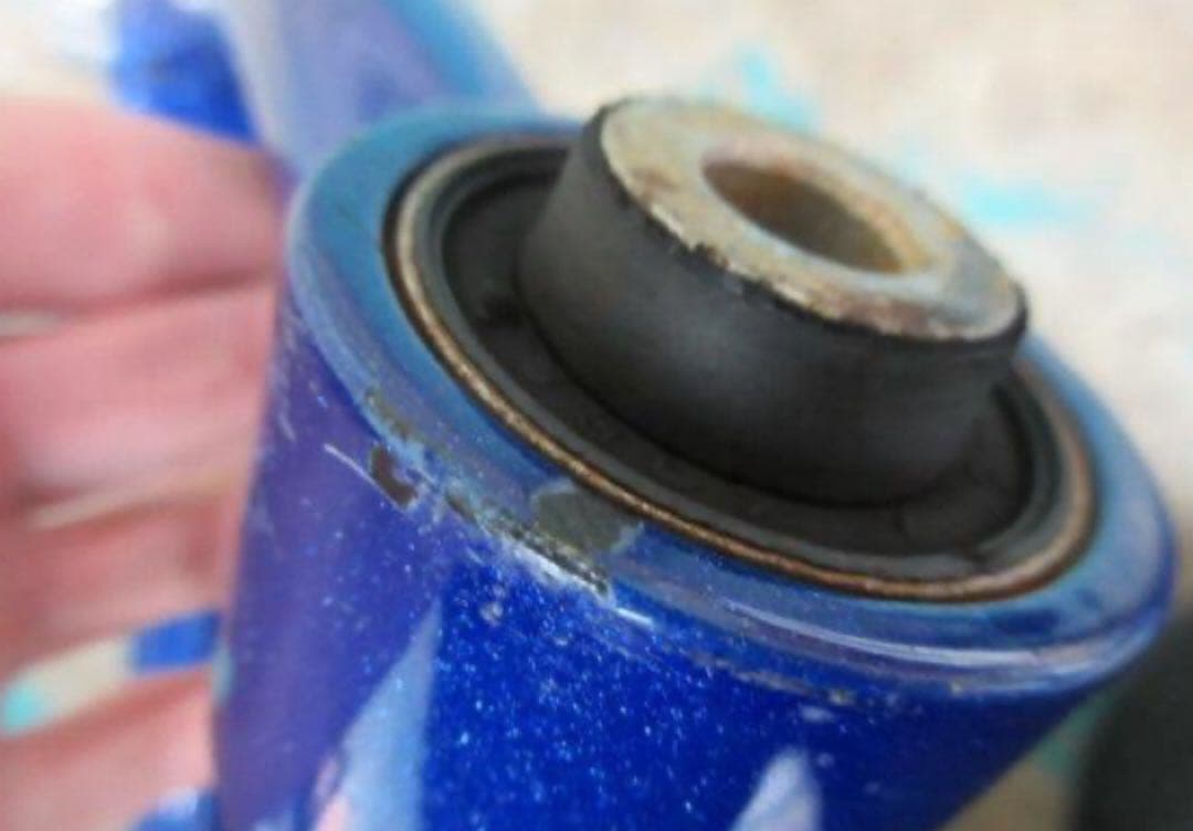 メーガンレーシング フロントアッパーアーム　クラウン