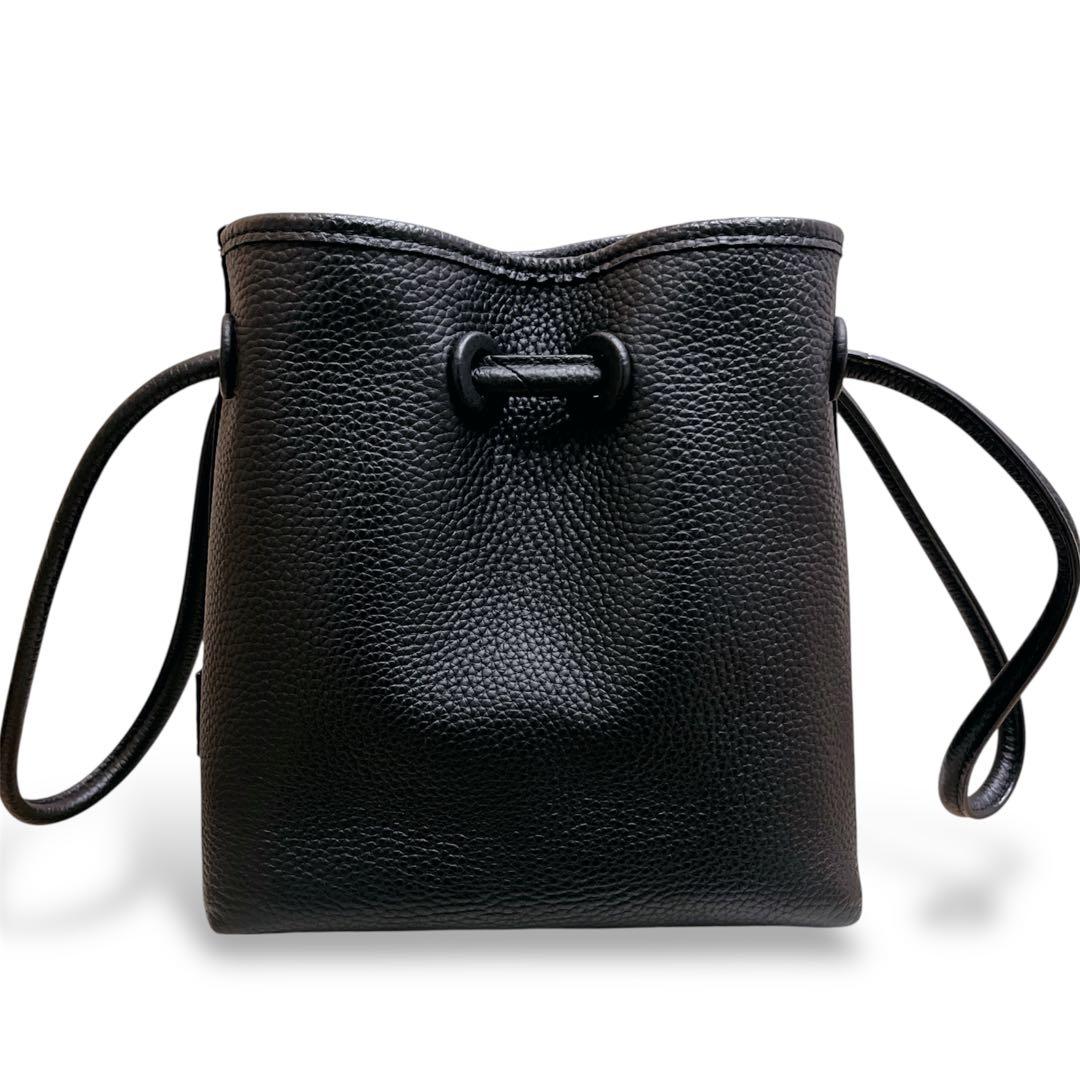 【極美品】 VASIC ヴァジック ボンドミニ ハンドバッグ ブラック レザー