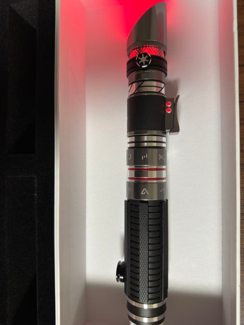 ロストアコライト カスタムライトセーバー